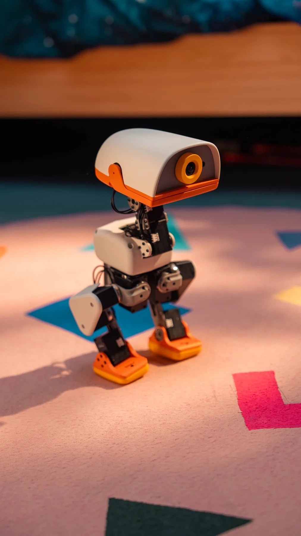 Microduck Made to move · Ready to learn Microduck Made to move · Ready to learn