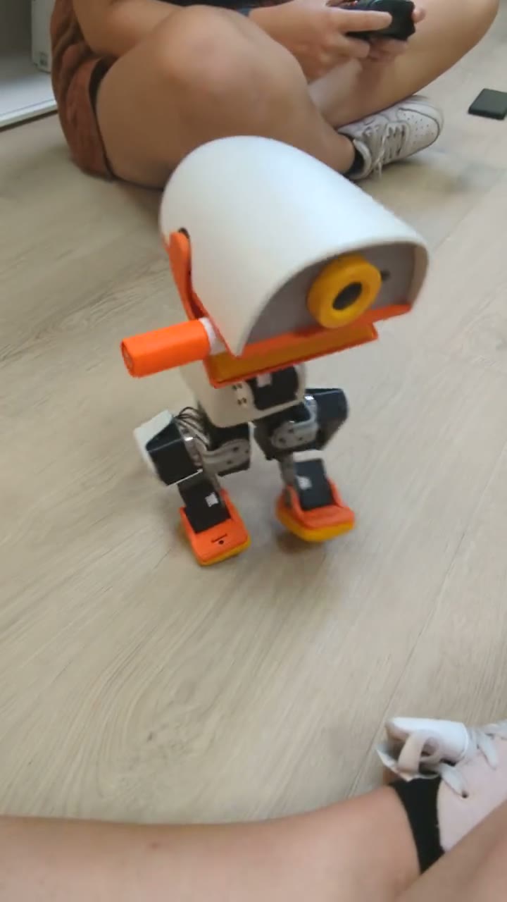 Microduck Made to move · Ready to learn Microduck Made to move · Ready to learn